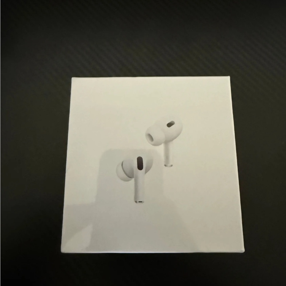 Apple AirPods Pro Box in White